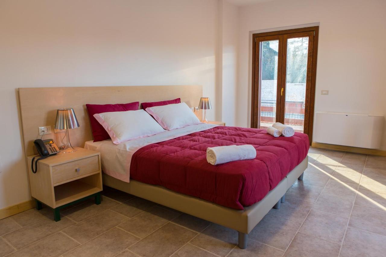 Il Moscardino Country Resort Serra San Bruno Buitenkant foto